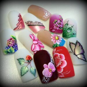 CORSO NAILS MICROPITTURA E NAIL ART