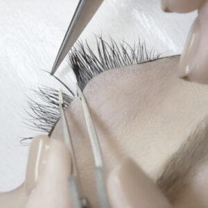 CORSO EXTENSION CIGLIA ONE TO ONE + VOLUME CON CIUFFETTI PRONTI
