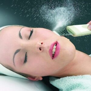 CORSO VISO PULIZIA CLASSICA CON VAPORE