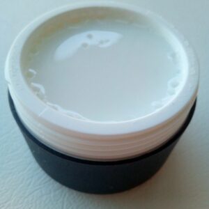 Acrylgel milky white (bianco lattiginoso) Swiss Nails 09